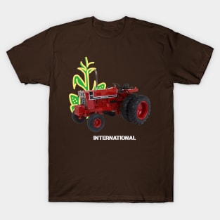 INTERNATIONAL HARVESTER TRACTOR T-SHIRT T-Shirt